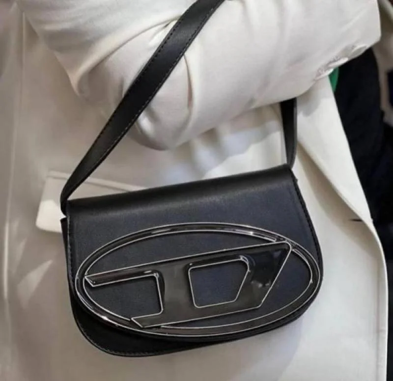 Diesell 1DR Shoulder Bag With Box Dustbag Slingbelt - Image 7