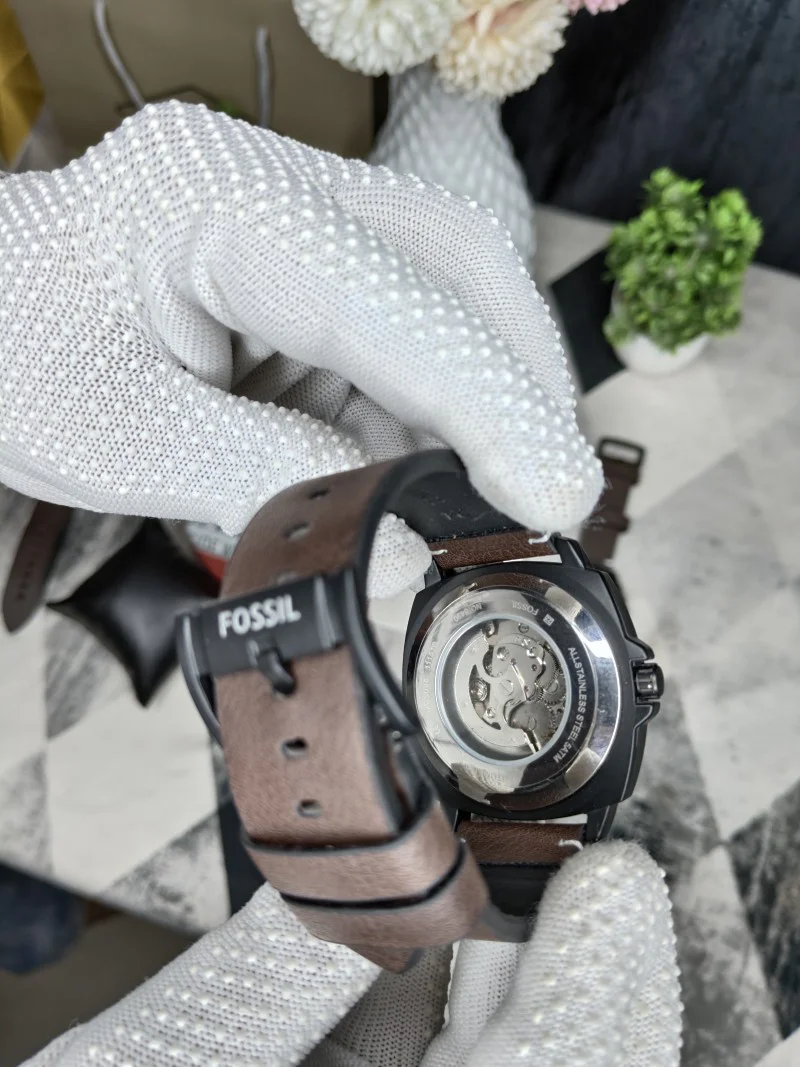 Fossill everett - Image 3